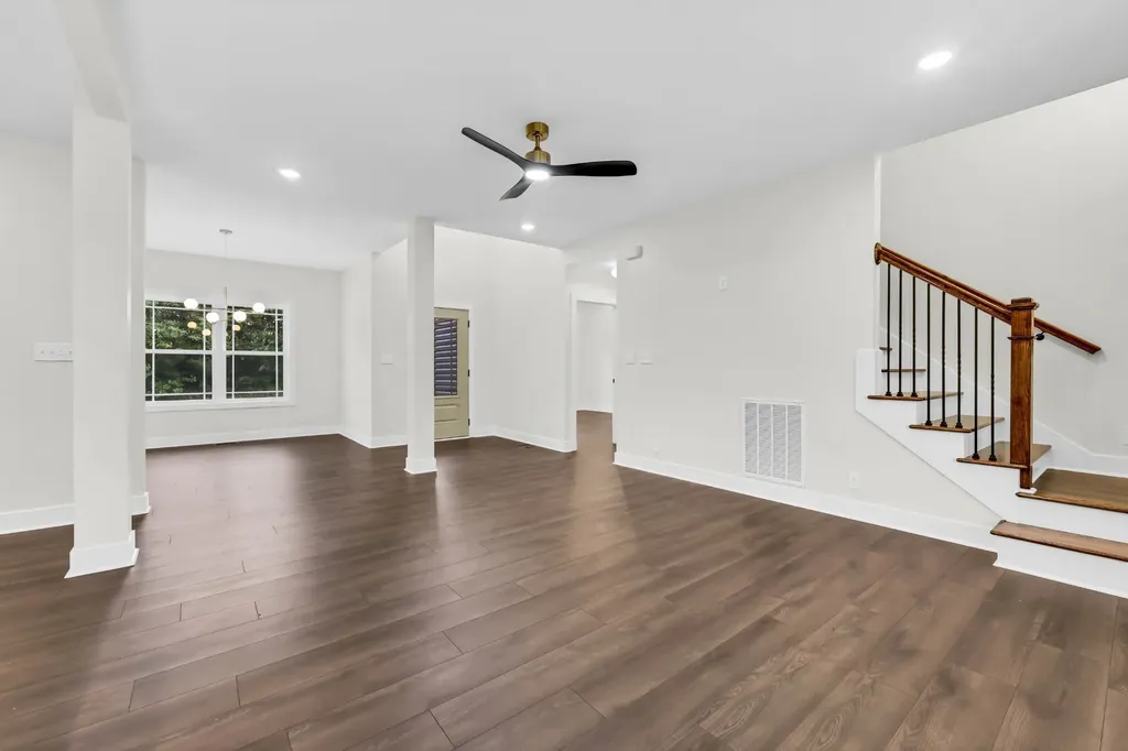5580 Chambers Road Cumberland Furnace TN 37051