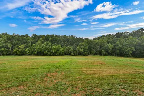 5580 Chambers Road Cumberland Furnace TN 37051