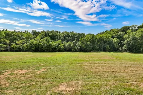 5580 Chambers Road Cumberland Furnace TN 37051