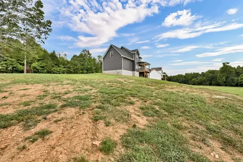 5580 Chambers Road Cumberland Furnace TN 37051