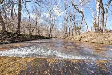5580 Chambers Road Cumberland Furnace TN 37051