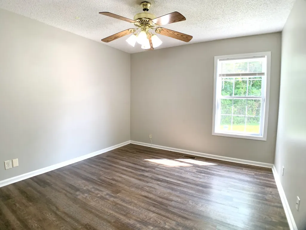 355 Broadmore Drive Clarksville TN 37042