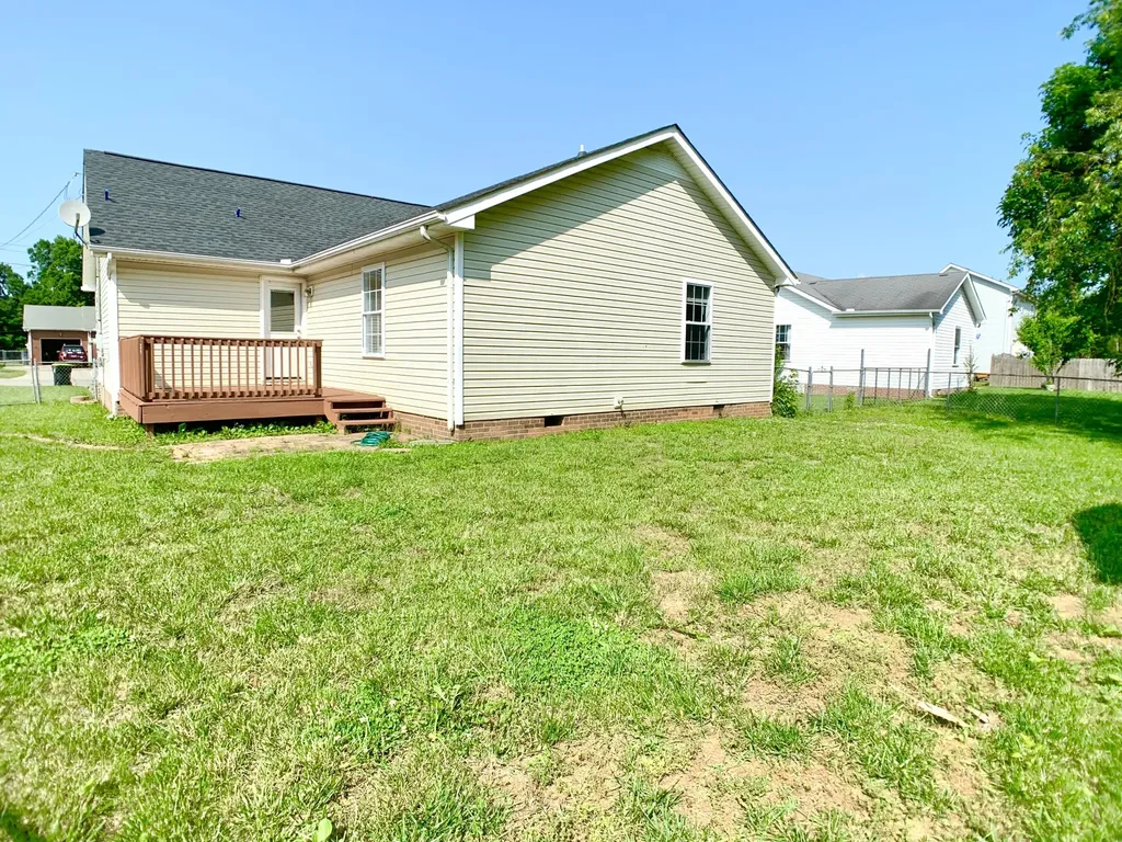 355 Broadmore Drive Clarksville TN 37042