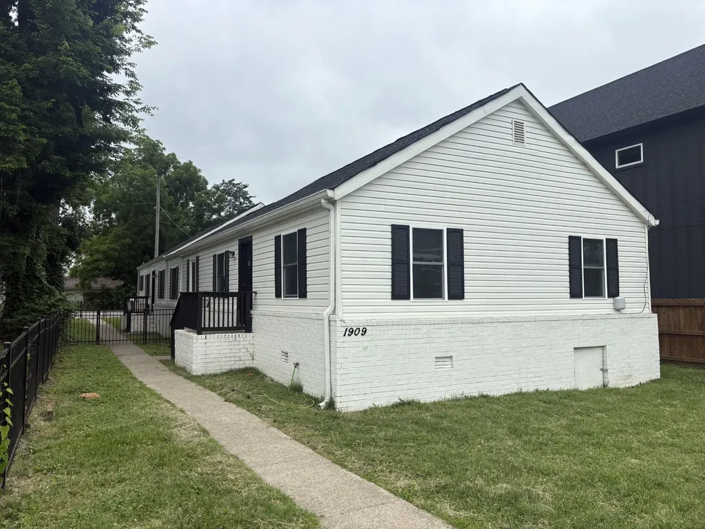 Nashville TN, 1909 10TH Avenue N, Unit B