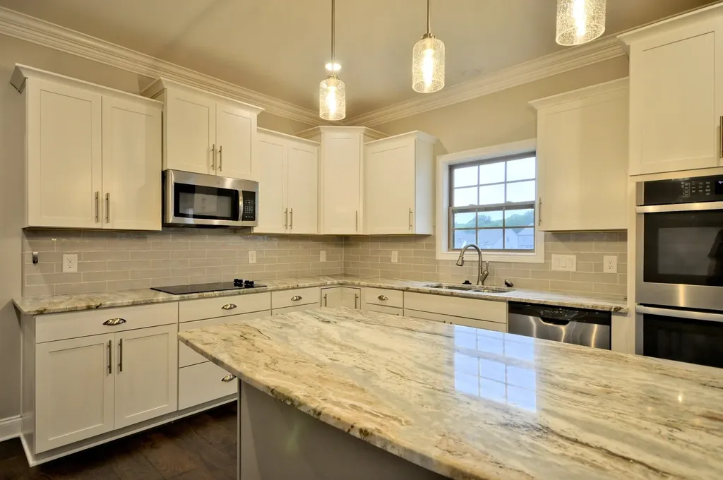 1332 Juniper Pass Clarksville TN 37043