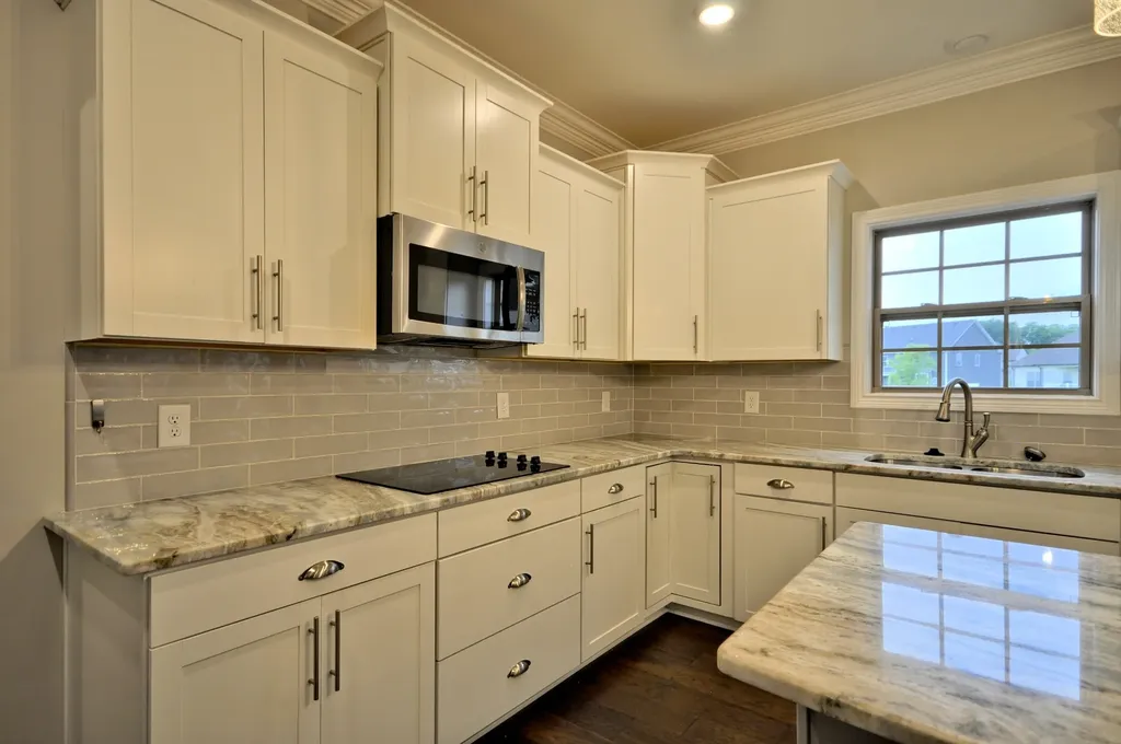 1332 Juniper Pass Clarksville TN 37043
