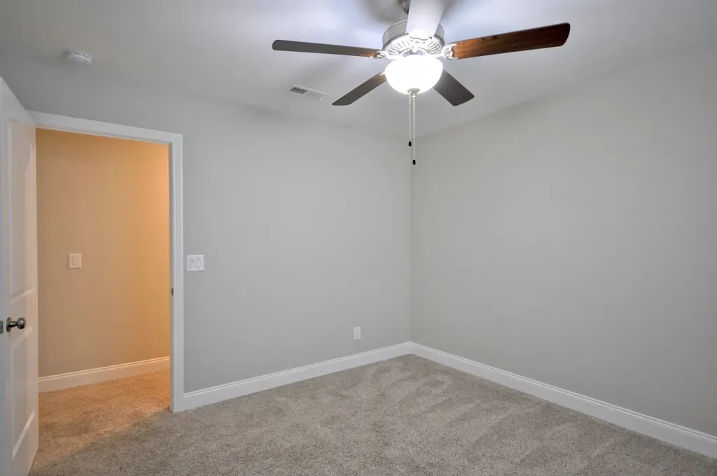 1332 Juniper Pass Clarksville TN 37043