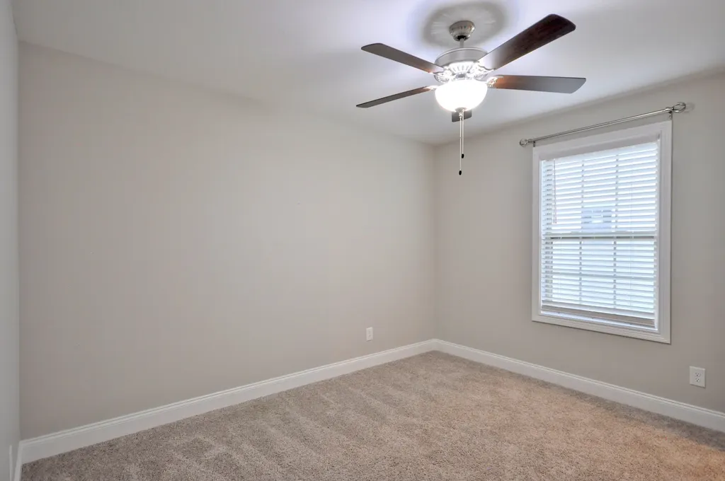 1332 Juniper Pass Clarksville TN 37043