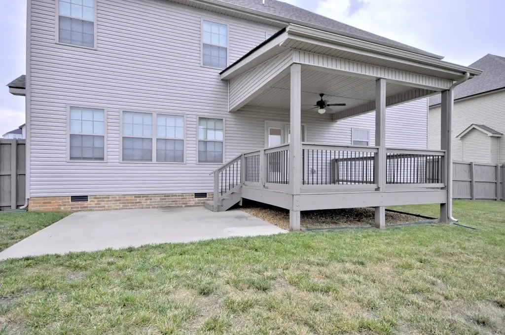 1332 Juniper Pass Clarksville TN 37043
