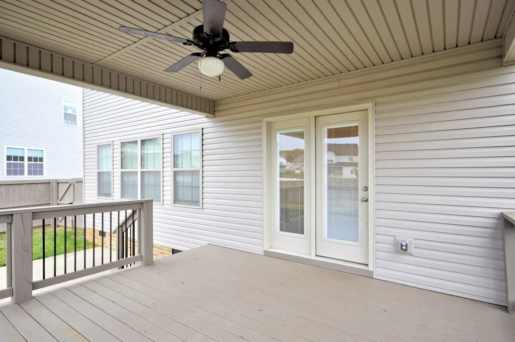 1332 Juniper Pass Clarksville TN 37043