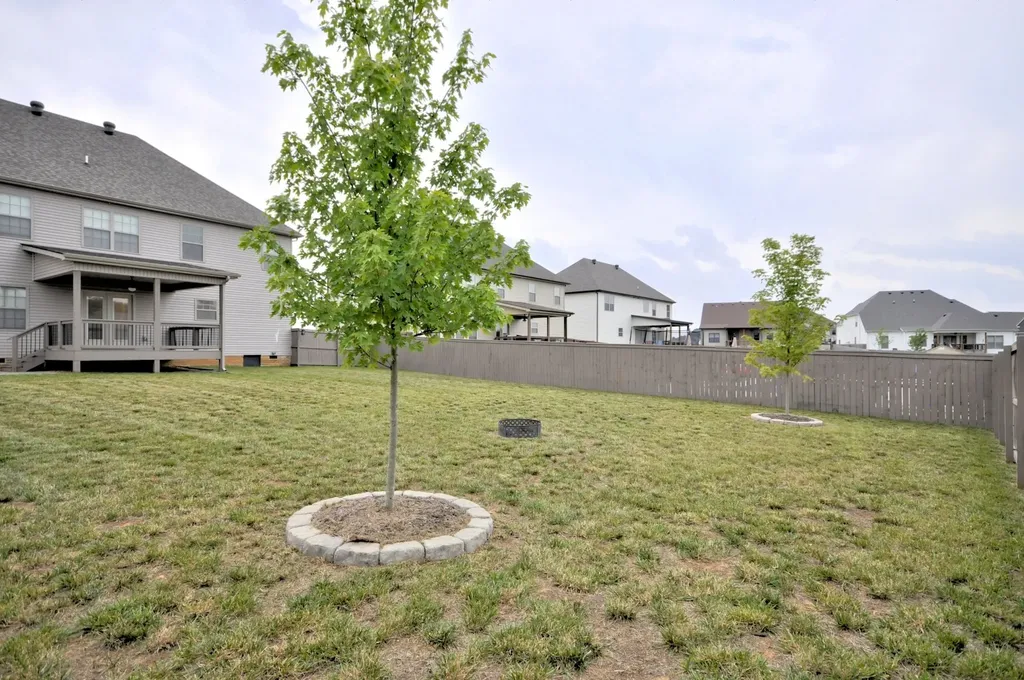 1332 Juniper Pass Clarksville TN 37043