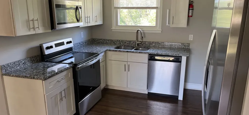 2716 Donna Hill Drive Nashville TN 37214