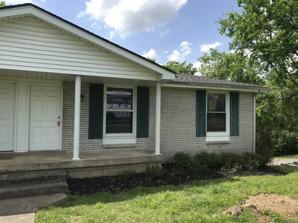 2716 Donna Hill Drive Nashville TN 37214