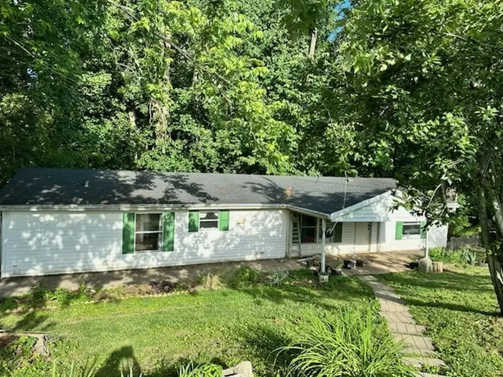 Goodlettsville TN, 7521 Darby Road