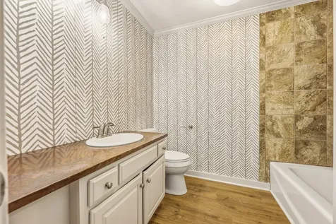 169 Dixie Street Lexington TN 38351