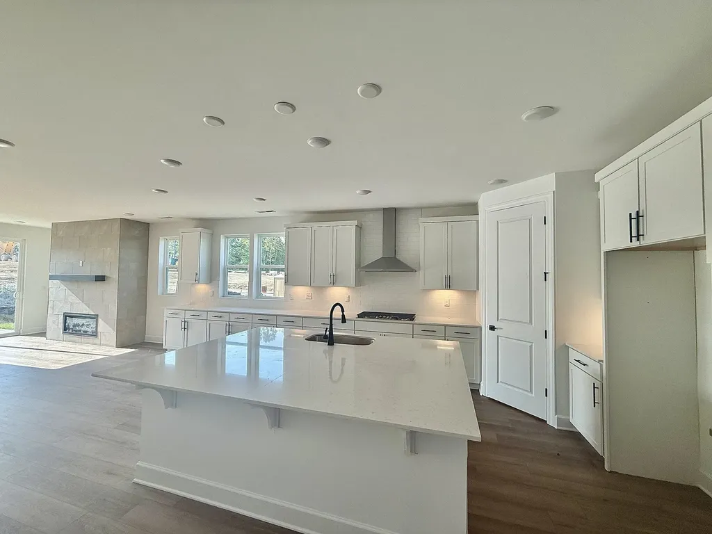 400 Downs Lane Mount Juliet TN 37122