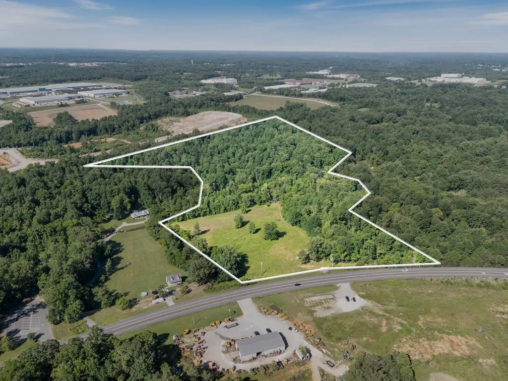 0 Highway 96 Burns TN 37029
