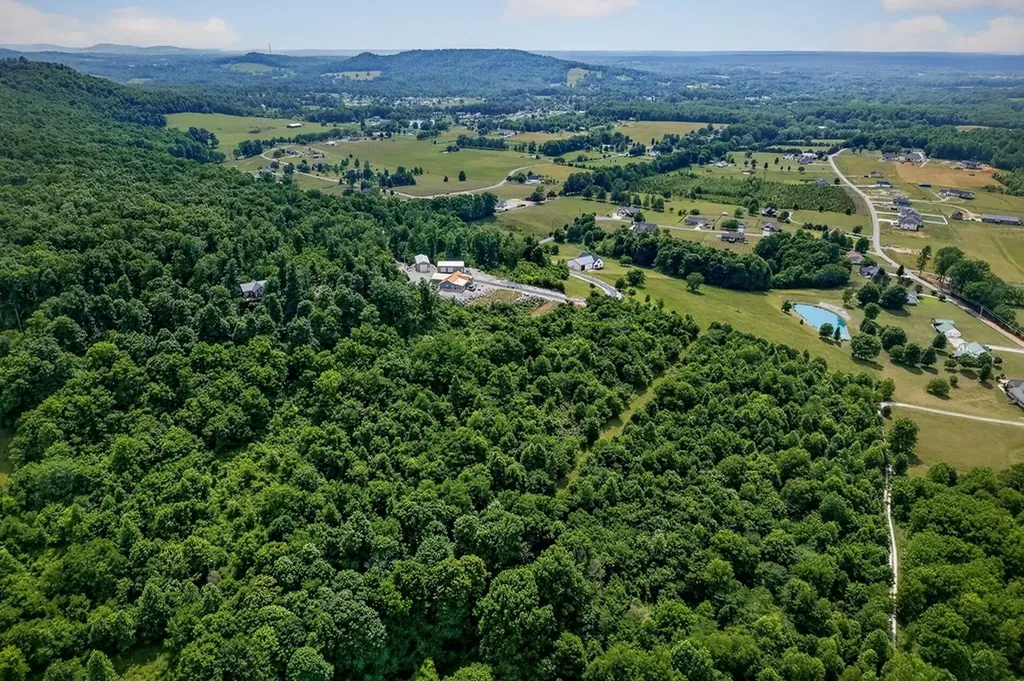 1005 Bethlehem Estates Rickman TN 38580
