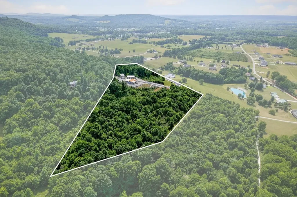 1005 Bethlehem Estates Rickman TN 38580