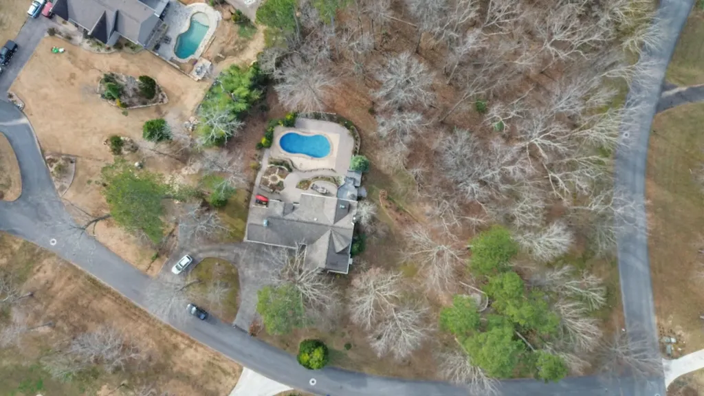 1909 Beech Cove Drive, NW Cleveland TN 37312