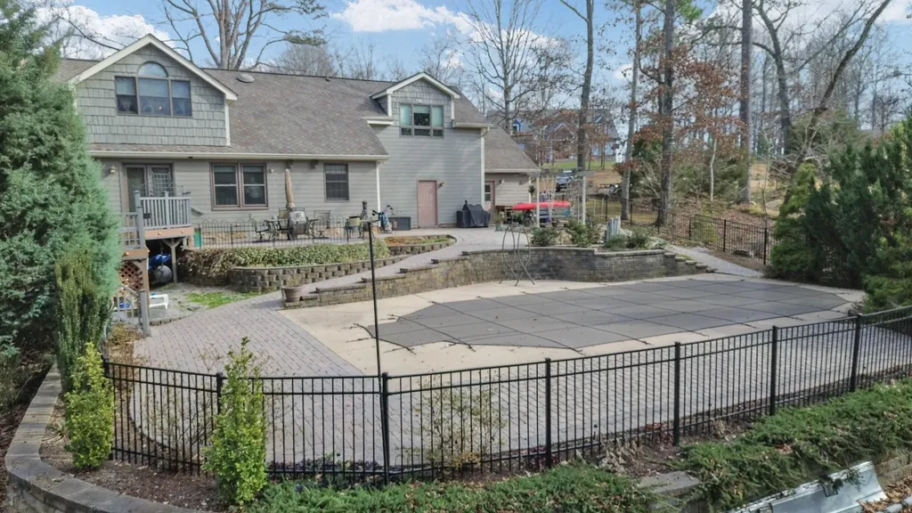 1909 Beech Cove Drive, NW Cleveland TN 37312