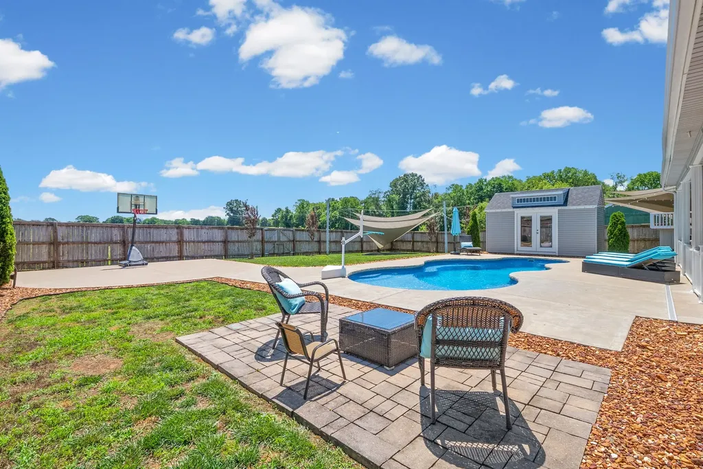 1108 Michaela Circle Clarksville TN 37043