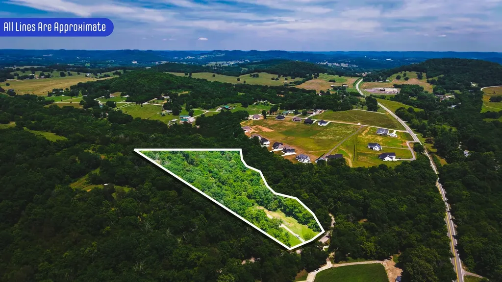 1990 Sulphur College Road Hartsville TN 37074