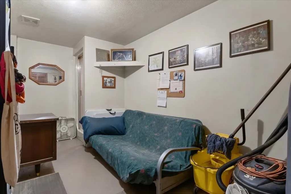 3861 Clydeton Road Waverly TN 37185
