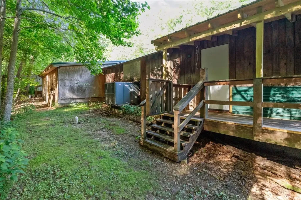 3861 Clydeton Road Waverly TN 37185