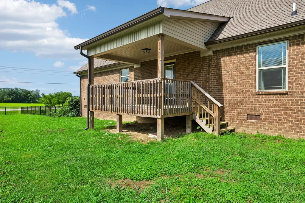 32 Richland Hills Drive Manchester TN 37355