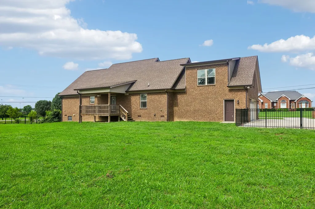 32 Richland Hills Drive Manchester TN 37355