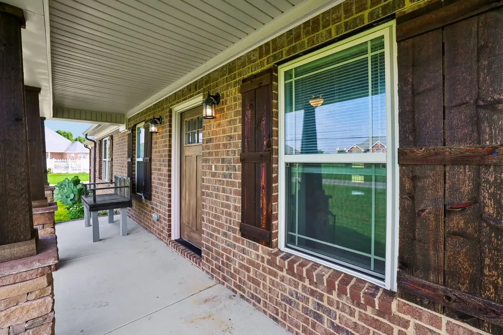 32 Richland Hills Drive Manchester TN 37355
