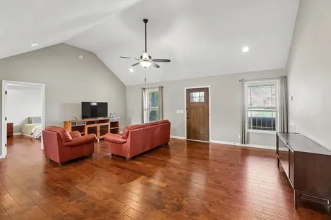 32 Richland Hills Drive Manchester TN 37355