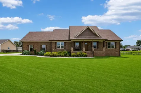 32 Richland Hills Drive Manchester TN 37355