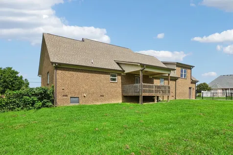 32 Richland Hills Drive Manchester TN 37355