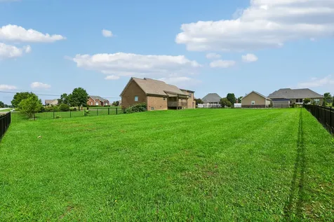 32 Richland Hills Drive Manchester TN 37355
