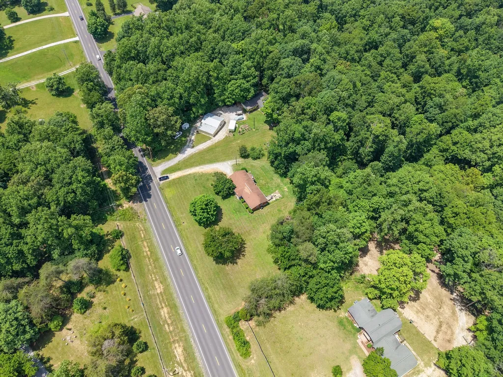 4177 Highway 96 Burns TN 37029