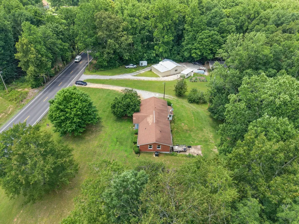 4177 Highway 96 Burns TN 37029