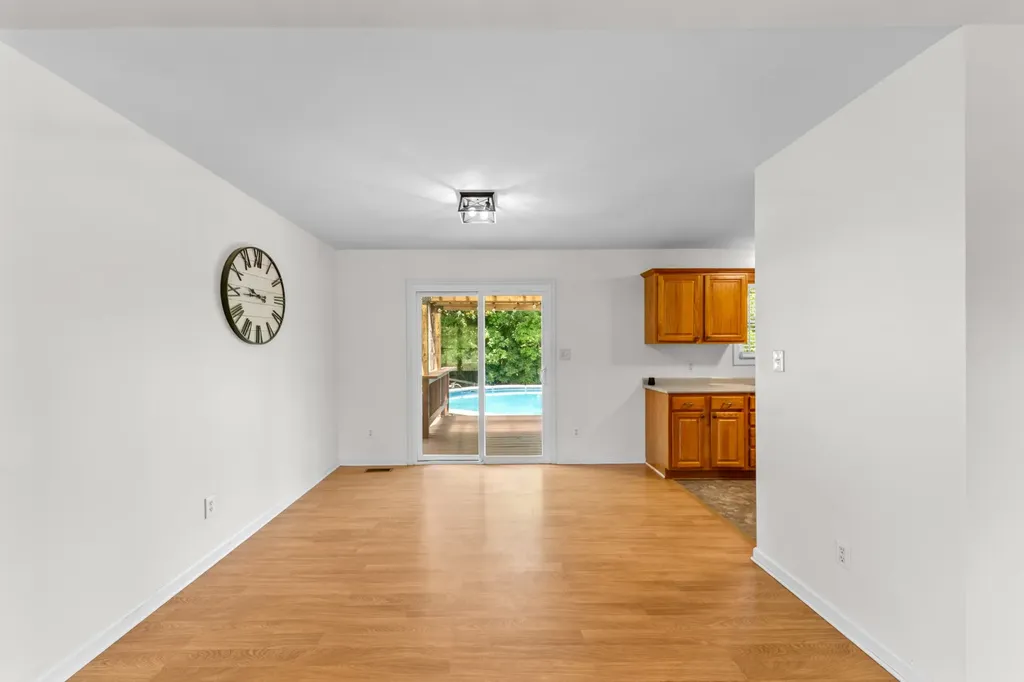 824 Mulberry Drive Columbia TN 38401