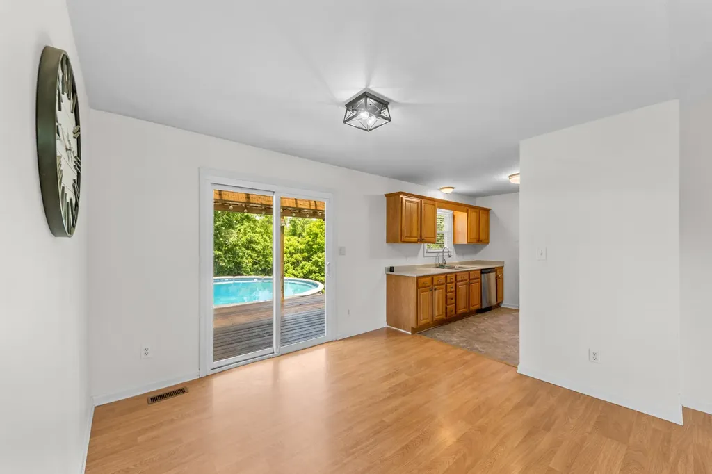 824 Mulberry Drive Columbia TN 38401