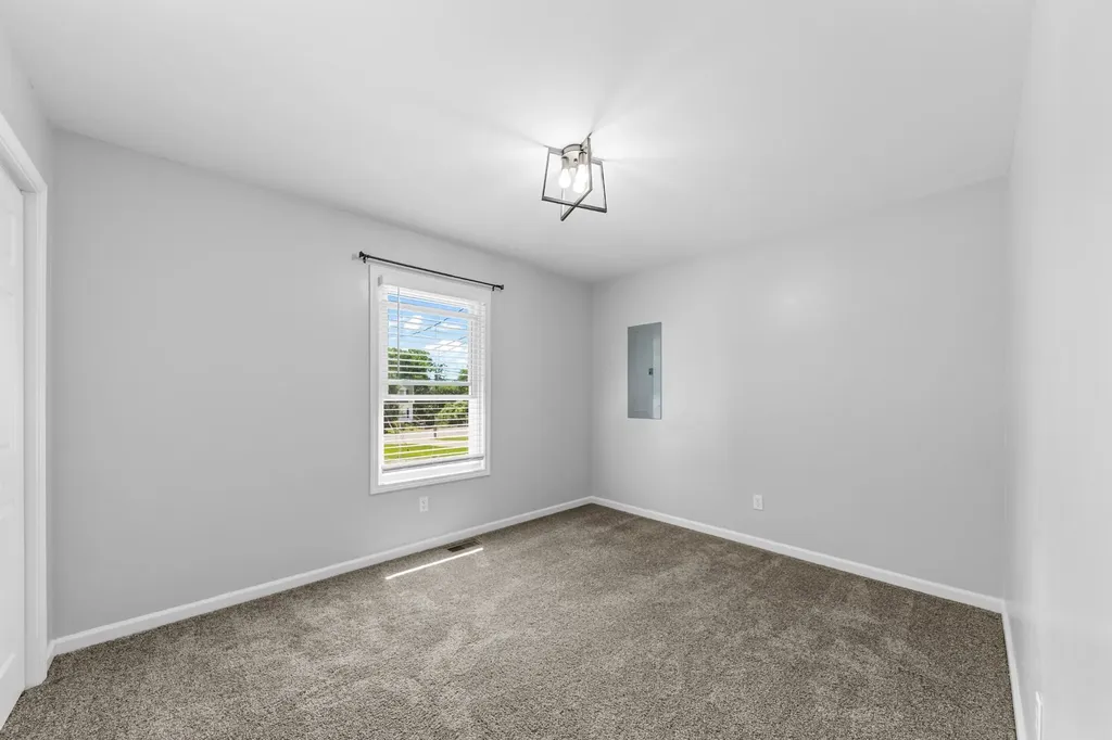 824 Mulberry Drive Columbia TN 38401