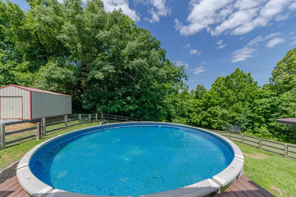 824 Mulberry Drive Columbia TN 38401
