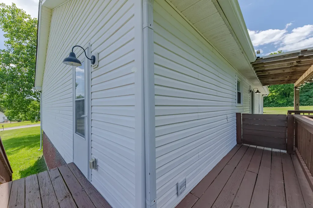 824 Mulberry Drive Columbia TN 38401