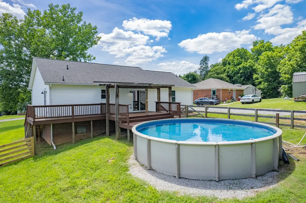 824 Mulberry Drive Columbia TN 38401