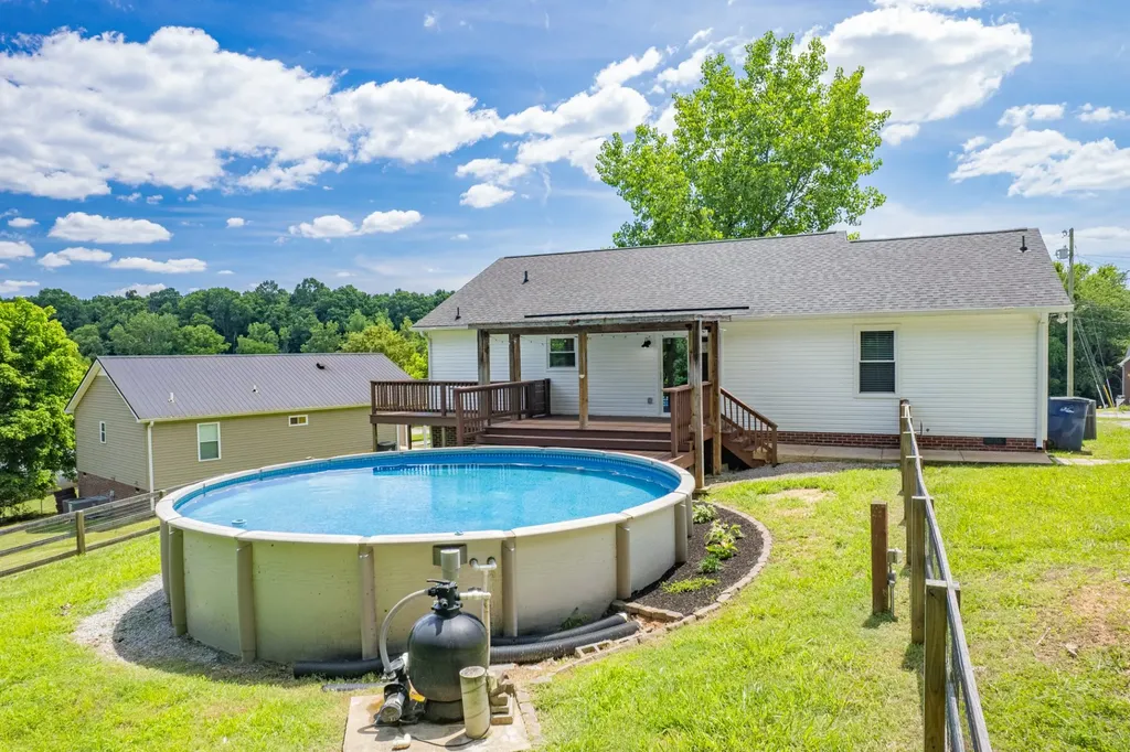 824 Mulberry Drive Columbia TN 38401