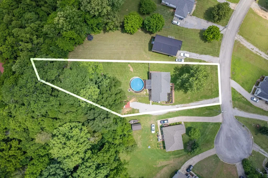 824 Mulberry Drive Columbia TN 38401