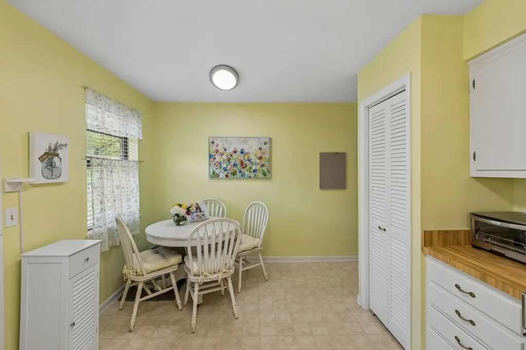 352 Deer Lake Drive Nashville TN 37221