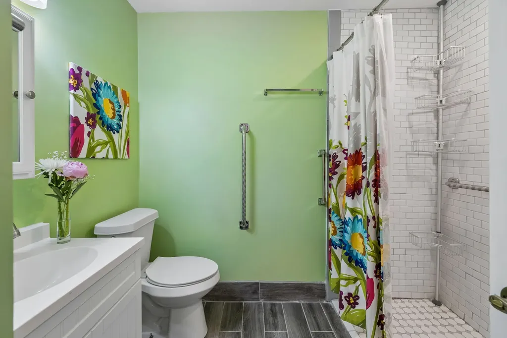 352 Deer Lake Drive Nashville TN 37221