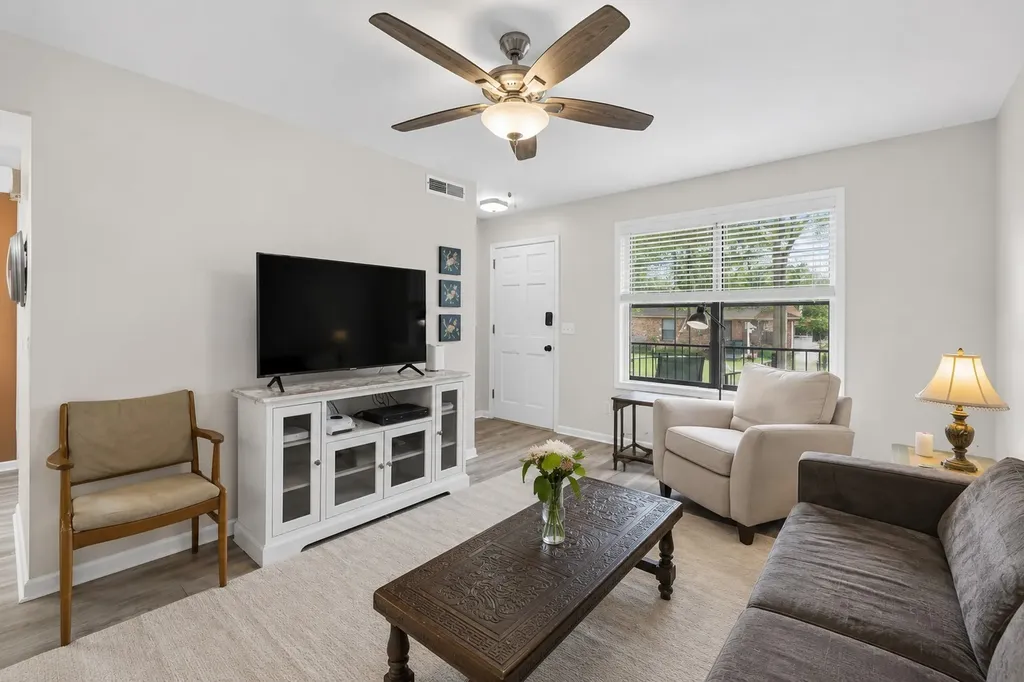 352 Deer Lake Drive Nashville TN 37221