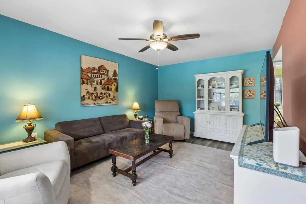 352 Deer Lake Drive Nashville TN 37221